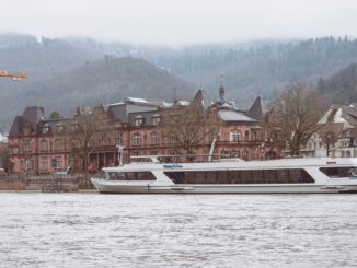 Stadthalle Heidelberg nach Sanierung wiedereröffnet: Finanzierung komplett von Ehrenbürger Marguerre getragen